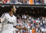 开云足球直播-数据爆炸与冷门迭爆，德布劳内全能闪耀，秘鲁战术智取波兰的双重震撼