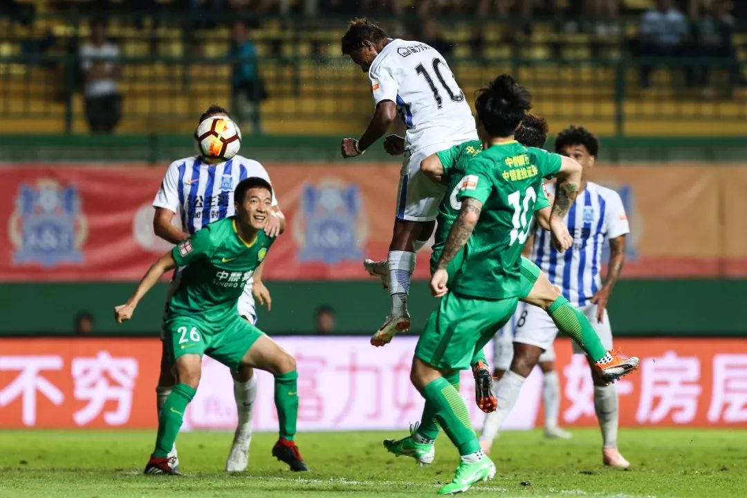 富力逆袭青岛黄海，主场全取三分努力追赶积分榜的简单介绍