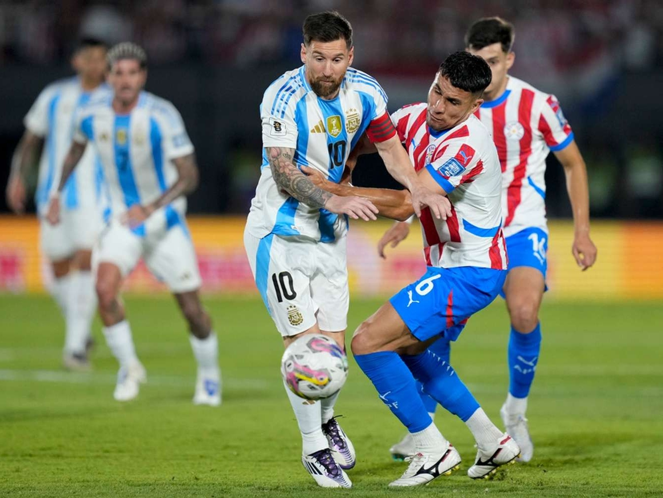 阿根廷篮球联赛半决赛：乌拉圭小胜取得晋级