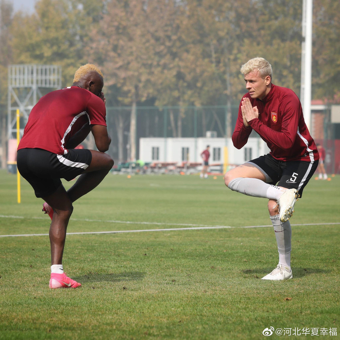 华夏幸福球员迎战新的挑战，备战下一场比赛