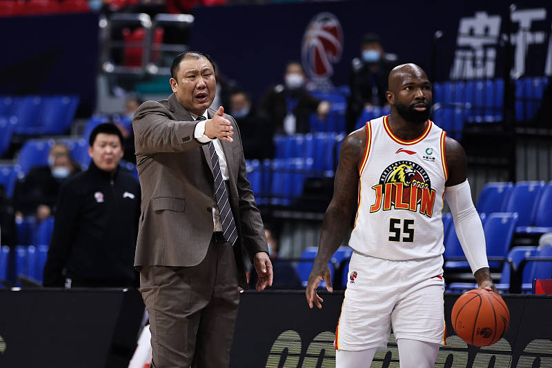 南欧篮球职业联赛决定弃用外援,引争议的简单介绍 南欧篮球职业联赛决定弃用外援,引争议的简单介绍