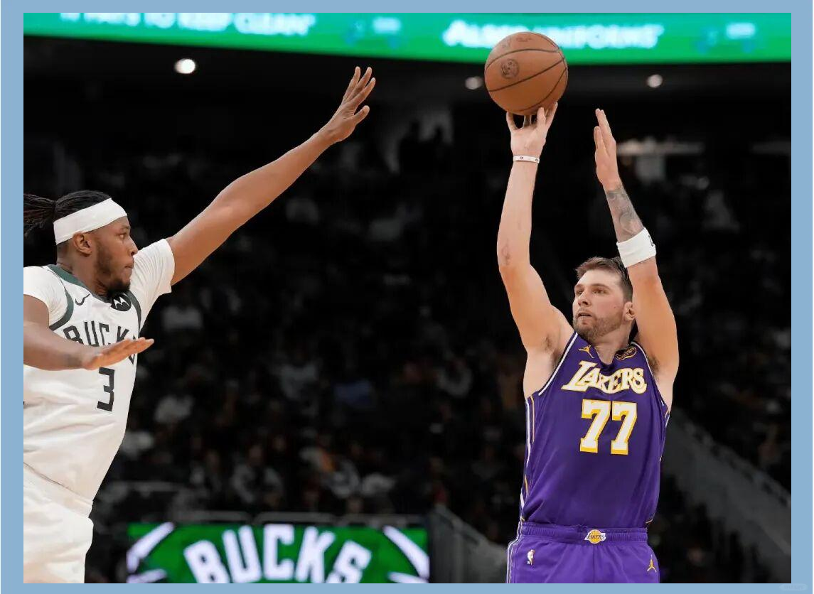 国王力克雄鹿，东契奇统治全场的简单介绍