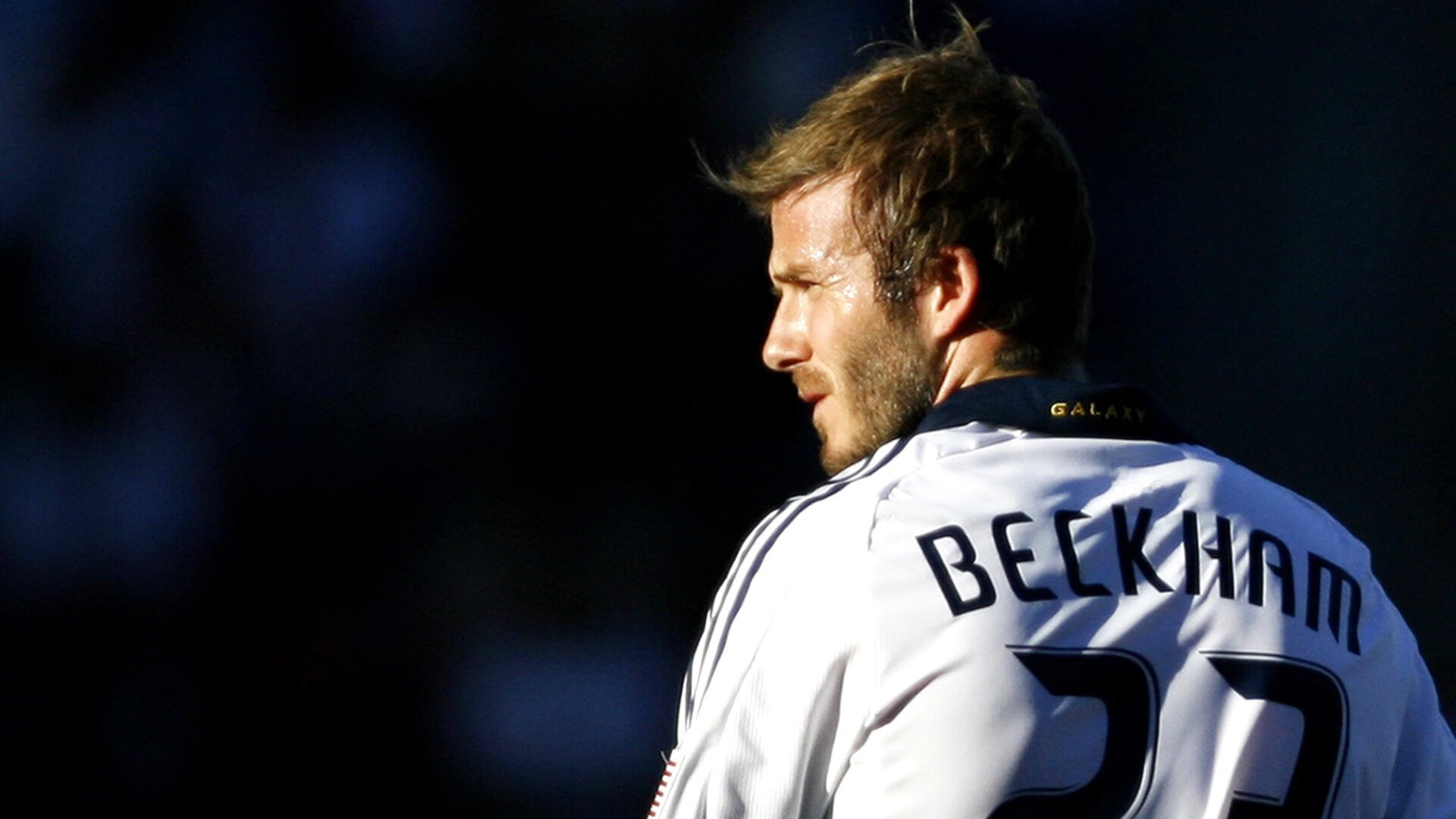 欧冠之光闪耀NBA之夜，弗拉霍维奇生涯巅峰，跨界传奇如何炼成？