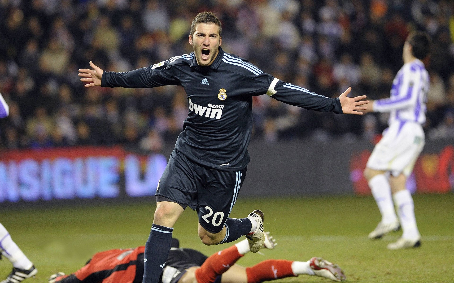 世界杯之夜，阿克，教科书般的防守艺术